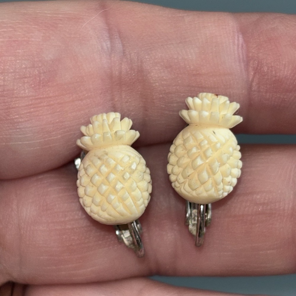 Pineapple Vintage Clip On Earrings